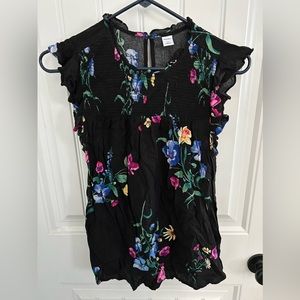 Two Old Navy floral sleeveless spring shirts